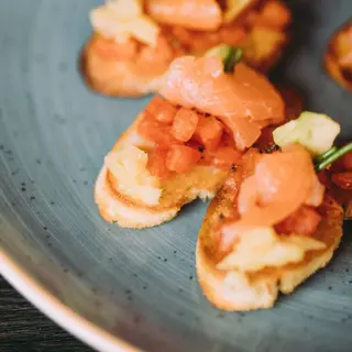 Bruschetta de Salmão Fumado