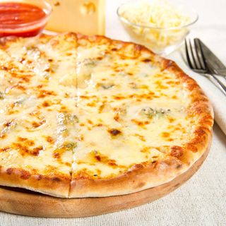 Pizza Doce de Brigadeiro Branco