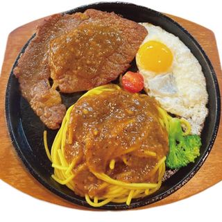 5. Bife chines com molho de pimenta preta