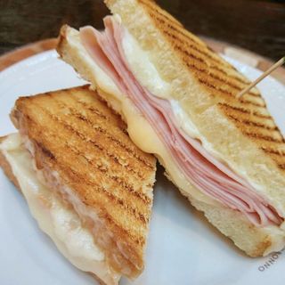 Tosta Mista em Pão de Forma