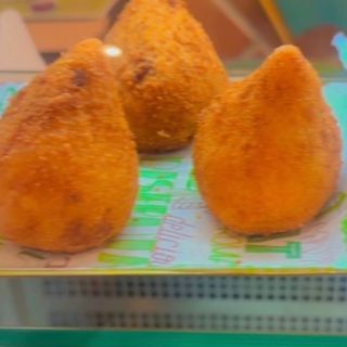 Coxinha de frango com catupiry
