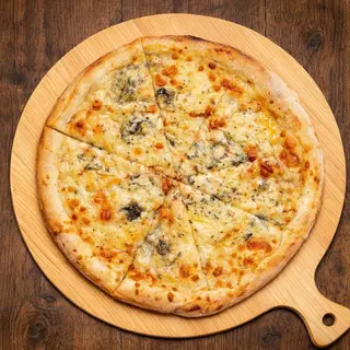 Pizza 4 Formagi