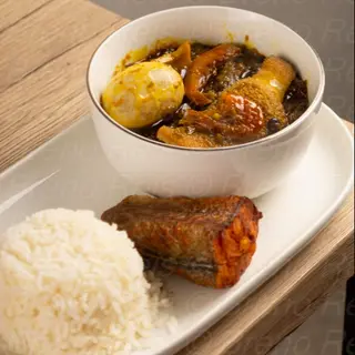 Arroz Branco com Molho Ayamase