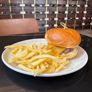 Hambúrguer À São Domingos