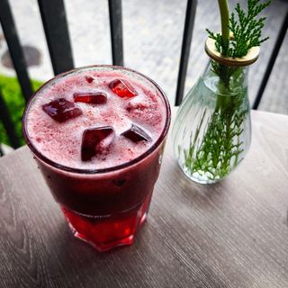 Limonada de Frutas vermelhas (sem açúcar)