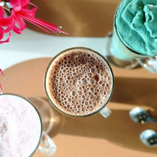 Milkshake de chocolate e banana