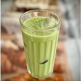 Iced Matcha Latte (220 ml)