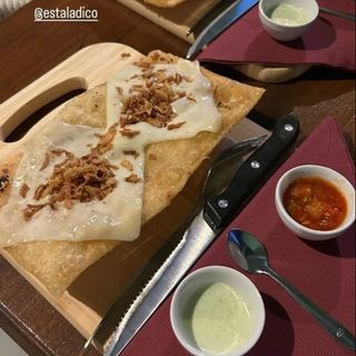 Pastel de Calabresa