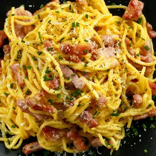 Esparguete Carbonara