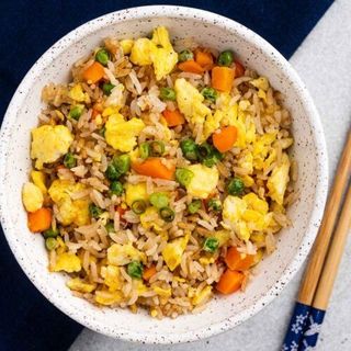 Arroz Frito com Ovo