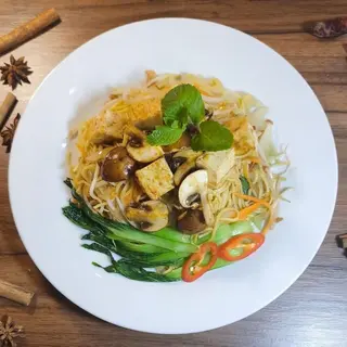 34. Massa Vegetariana Salteada