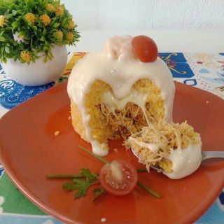 Cuscuz de Frango e Catupiry