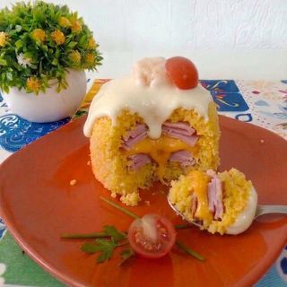 Cuscuz de Fiambre e Cheddar