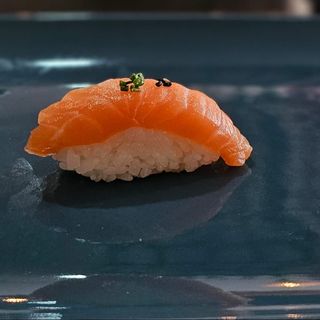 Nigiri de Salmão (4 un.)