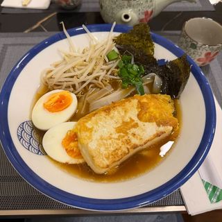 Ramen de Miso com Tofu 