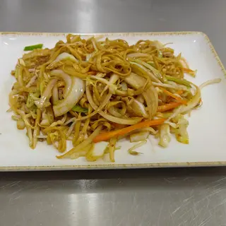 Massa salteada de legumes