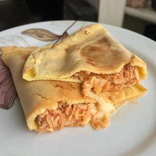 Crepe Frango com Queijo