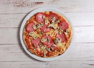Pizza de Salame