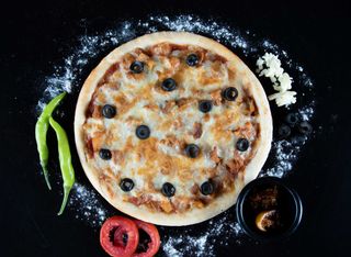 Pizza Portuguesa