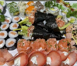S4. Caixa Grande com Temakis – 48 Peças