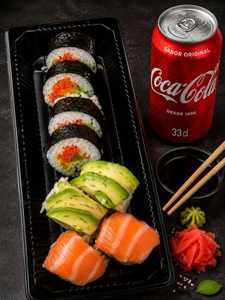 S11. Sushi Futomaki Frito - 12 Peças