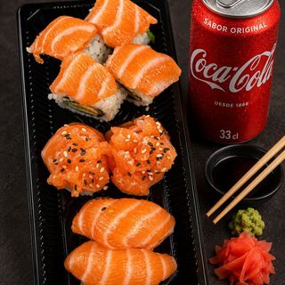 A1. Combo de Salmão – 8 Peças - Coca-Cola