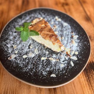 Tarta cu mar si caramel