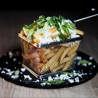 Cartofi telemea si ceapa