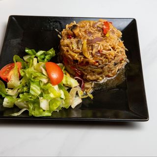 Orez basmati cu legume și sos de soia