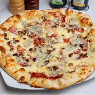 Pizza Pastore