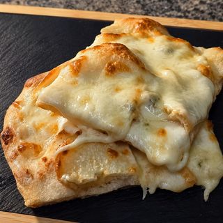 Pizza Quattro Formaggi
