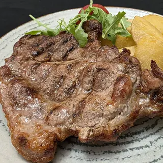 Ceafa de porc la grătar