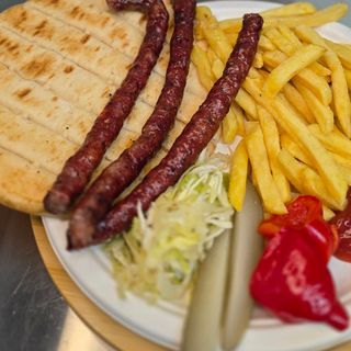 Cârnați Pleșcoi La Bucata