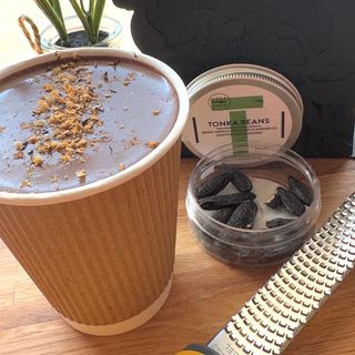 Ciocolată cu trandafir regal