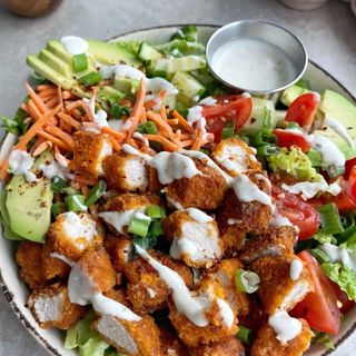Crispy chicken bowl