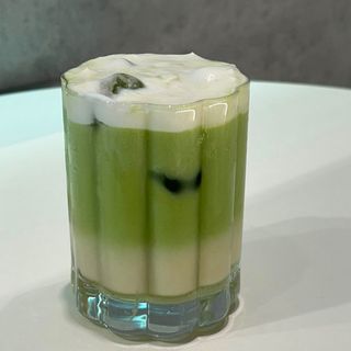 Coconut iced matcha vanilla foam