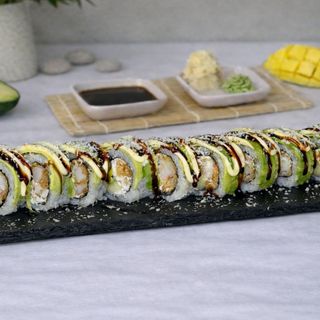Crazy dragon roll