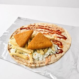 Sandwich in lipie cu cascaval pane 