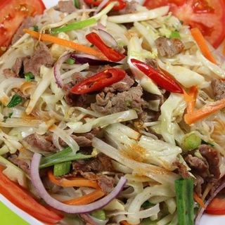 Phở Xào (Noodles cu Vită la Wok) - Phở Xào Bò 350g