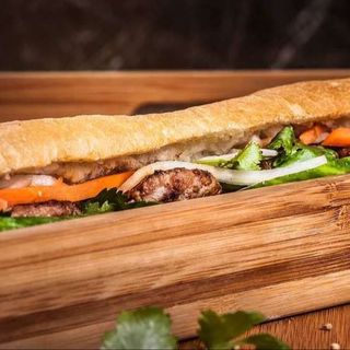 Sandwich Cu Vita - Bánh Mỳ Bò