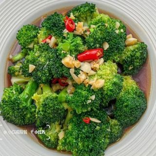 Broccoli Verde în Wok cu Sos Stridii - Súp Lơ Xanh Xào Tỏi