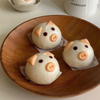 255 prasadi buns / Piggy Buns