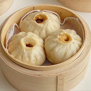 030 Svinjska lepinja /Pork Buns