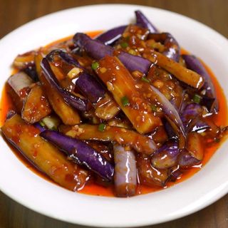 Braised Eggplant红烧茄子Dinstani patlidžan u kineskom sosu