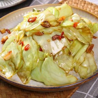 Shredded Cabbage手撕包菜Prženi kupus