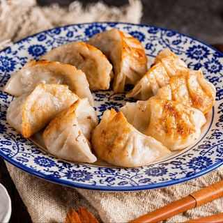 Shrimp Fried Dumpling虾肉煎饺Pržene knedle sa škampima