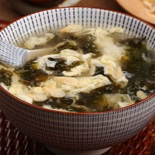 Seaweed and Egg Soup紫菜蛋花汤Supa od jaja sa morskim algama