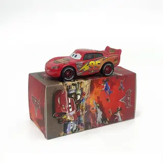 Disney Pixar Cars (Lightning McQueen)