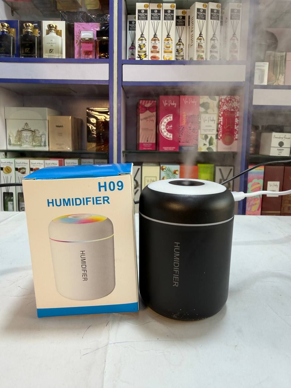 H09 Colourful Humidifier, 180ml