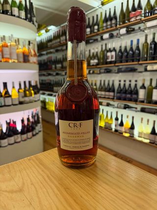 Aguardente CR&F velha reserva 70cl